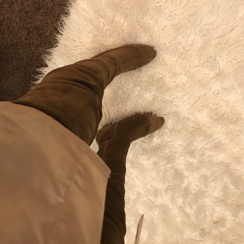 Knee High Boots 😊